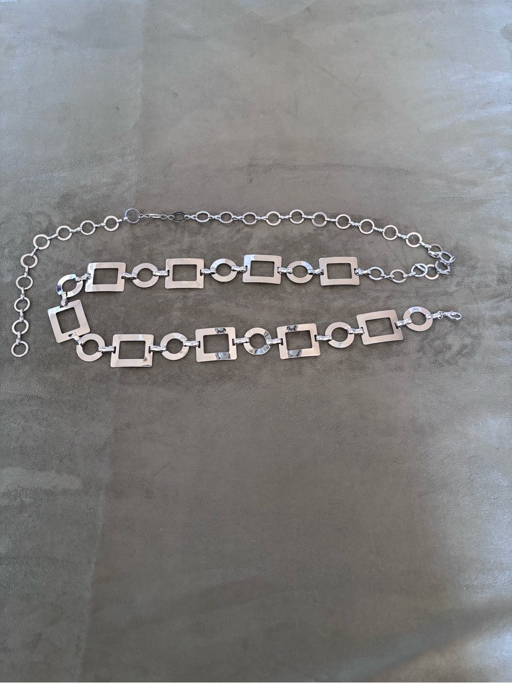 NWOT 60’s Mod Meets 90’s/Y2K Silver Geo Adjust Chain Belt XLPlus SZ Friendly 50” - Picture 13 of 16